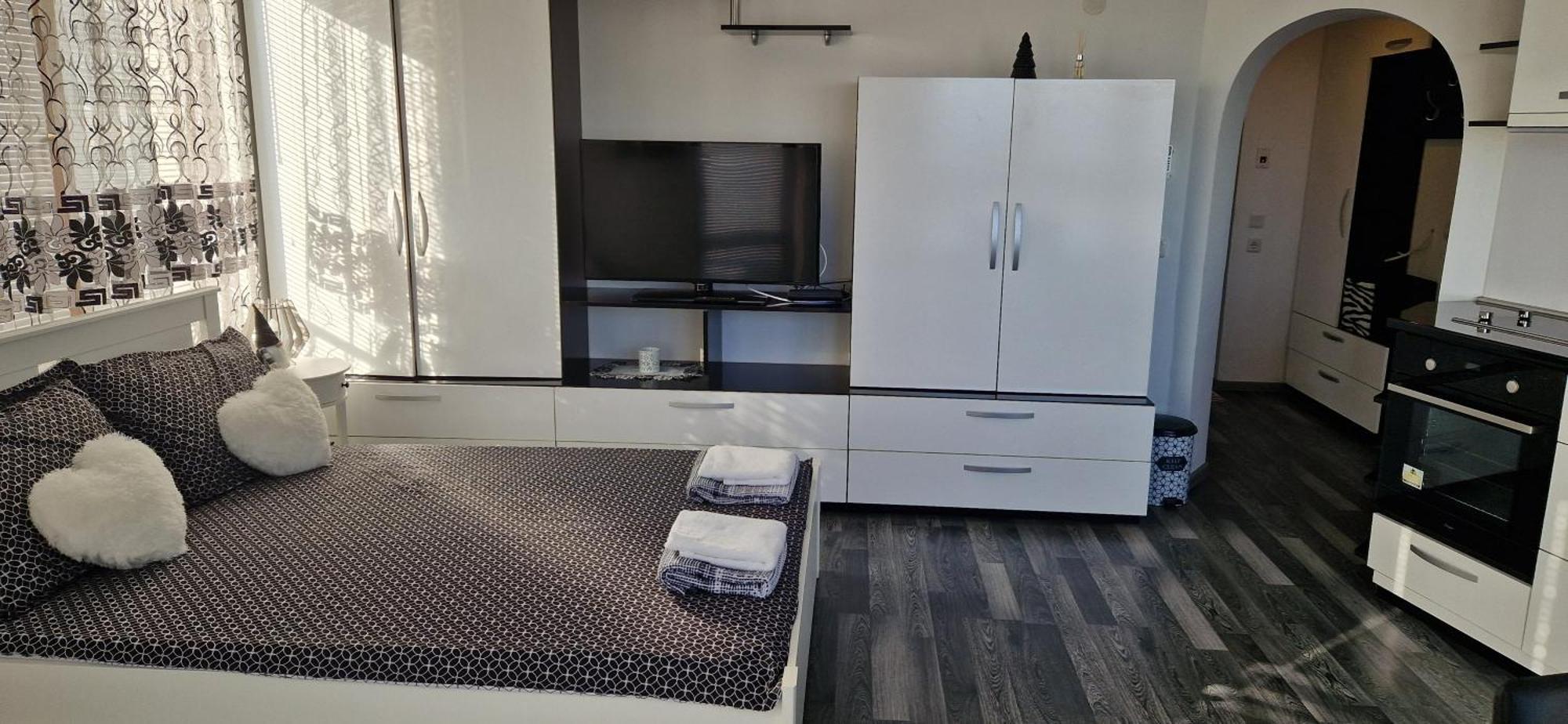 Black And White Apartment Karlovo Kültér fotó